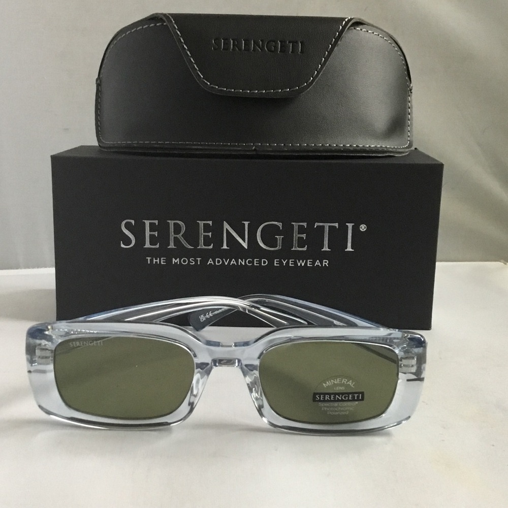 Serengeti Nicholson Polarized Photochromic Unisex.